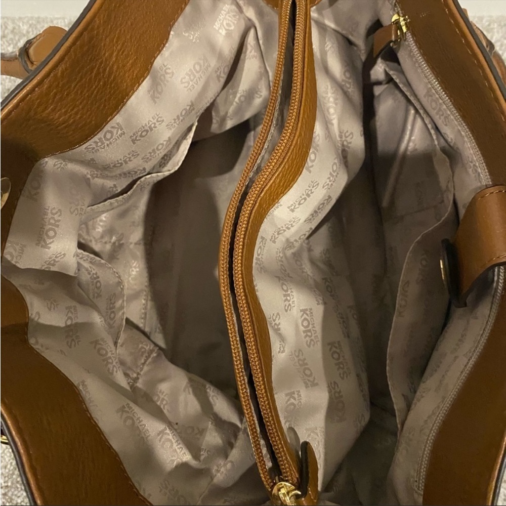 Michael Kors Hamilton Satchel LG - Picture 4 of 5